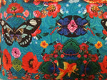 Coussin Artisanal Bleu aux motifs Papillons et Chats - Rêve de Papillon