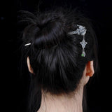 Pic à cheveux papillon traditionnel chinois en argent et jade - Rêve de Papillon
